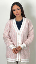 Carica l'immagine nel visualizzatore della galleria, Cardigan “Elegant Knit Button”