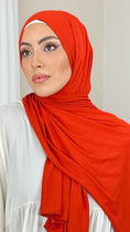 Carica l'immagine nel visualizzatore della galleria, Hijab Jersey arancio rossastro-orlo FlatlockHijab, chador, velo, turbante, foulard, copricapo, musulmano, islamico, sciarpa, 
