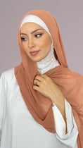 Carica l'immagine nel visualizzatore della galleria, Chiffon crepe Hijab - Desert Rose