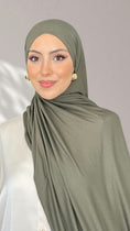 Carica l'immagine nel visualizzatore della galleria, Jersey Hijab - Verde Militare