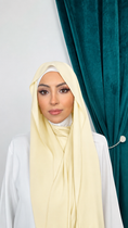 Carica l'immagine nel visualizzatore della galleria, Premium Slim Hijab Soft Lemon - Hijab Paradise