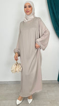 Carica l'immagine nel visualizzatore della galleria, Abaya Classic Satistripes Oversize