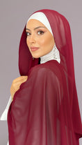 Carica l'immagine nel visualizzatore della galleria, Chiffon crepe Hijab - Ruby Bloom