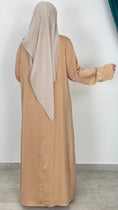 Carica l'immagine nel visualizzatore della galleria, Qaftan basic con ricami sabbia