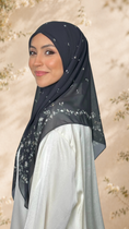 Carica l'immagine nel visualizzatore della galleria, Hijab Secret Garden