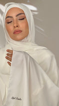 Carica l'immagine nel visualizzatore della galleria, Hijab PREMIUM CHIFFON Bianco Panna
