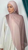 Carica l'immagine nel visualizzatore della galleria, Soft Gradient Crepe - Hijab Paradise