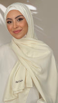 Carica l'immagine nel visualizzatore della galleria, Hijab PREMIUM CHIFFON Crema Chiaro