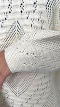 Carica l'immagine nel visualizzatore della galleria, Diamond Knit Sweater – Maglione con Lavorazione Geometrica