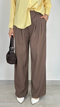 Carica l'immagine nel visualizzatore della galleria, Pantalone elegante brown