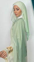 Carica l'immagine nel visualizzatore della galleria, Soft Gradient Crepe - Hijab Paradise