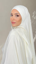 Cargar la imagen en la vista de la galería, Slim Hijab - Ivory Glow