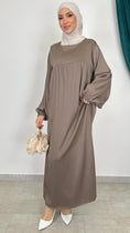 Carica l'immagine nel visualizzatore della galleria, Abaya Classic Satistripes Oversize