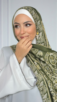 Carica l'immagine nel visualizzatore della galleria, Royal Paisley Pashmina Green & Gold