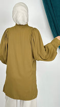 Carica l'immagine nel visualizzatore della galleria, Camicia maniche a palloncino olive