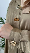 Bild in Galerie-Betrachter laden, Camicia golden buttons