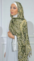 Carica l'immagine nel visualizzatore della galleria, Royal Paisley Pashmina Green & Gold