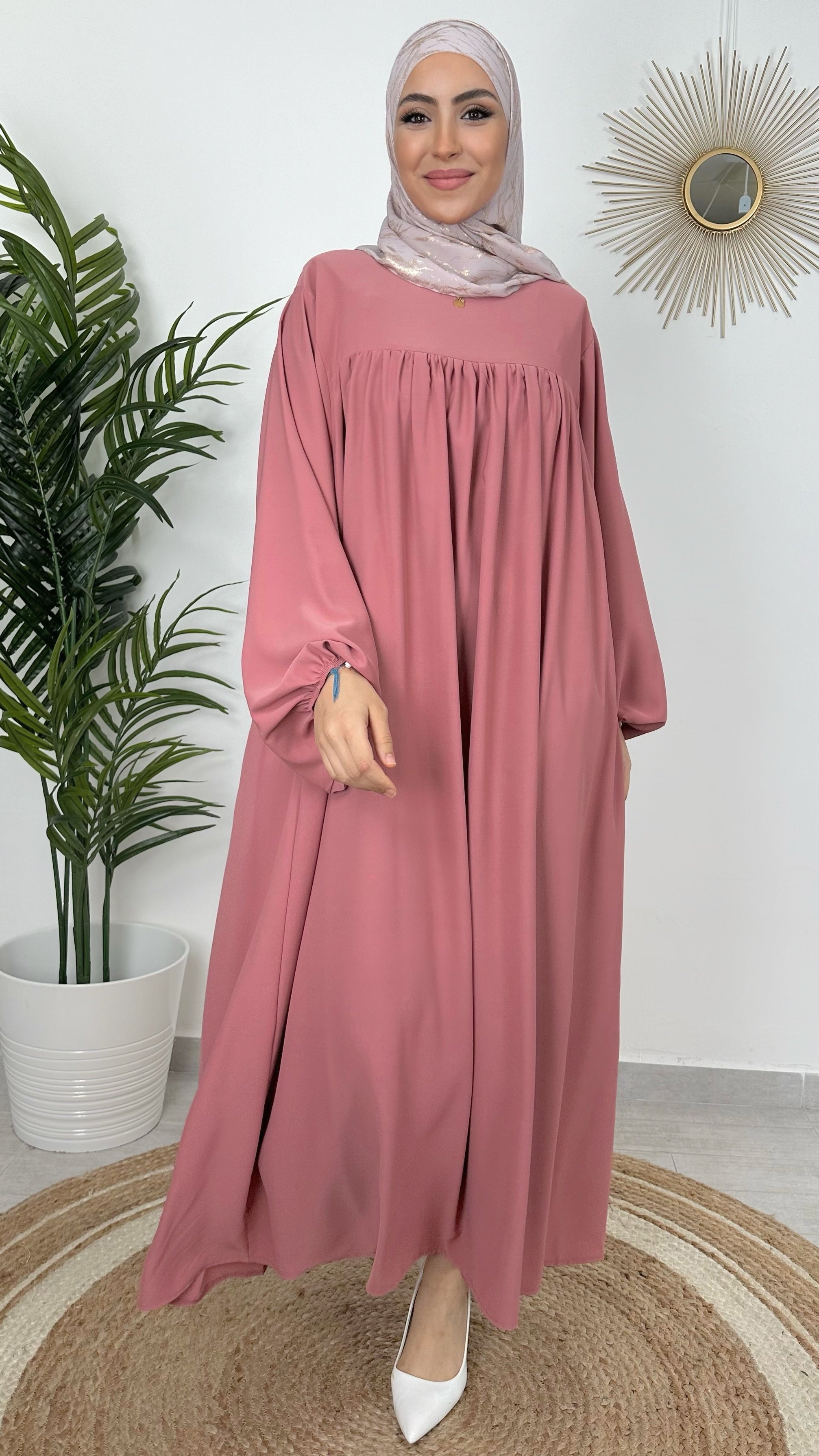 Abaya premaman, abaya larga , abaya con zip per allattare, Hijab , Hijab Paradise, maniche larghe, donna musulmana, tacchi , blu notte