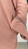 Carica l'immagine nel visualizzatore della galleria, Abaya maniche classiche con diamanti