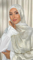 Load image into Gallery viewer, Hijab shiny
