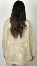 Carica l'immagine nel visualizzatore della galleria, Diamond Knit Sweater – Maglione con Lavorazione Geometrica