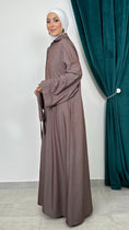 Carica l'immagine nel visualizzatore della galleria, Abito Cocoa Belt Elegance - Hijab Paradise