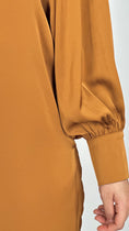 Carica l'immagine nel visualizzatore della galleria, Tunica satin maniche a palloncino camel