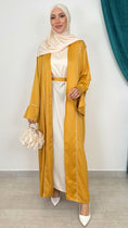Carica l'immagine nel visualizzatore della galleria, Abito honey e beige con hijab