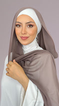 Carica l'immagine nel visualizzatore della galleria, Chiffon crepe Hijab - Taupe Whisper