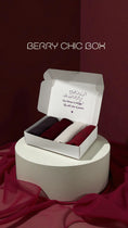 Carica l'immagine nel visualizzatore della galleria, LIMITED BERRY CHIC BOX