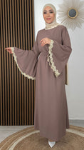 Carica l'immagine nel visualizzatore della galleria, Abaya butterfly - Hijab Paradise - maniche larghe- maniche a farfalla - hijab - donna musulmana - abito elegante - abito da cerimonia - laccio in vita