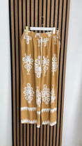 Carica l'immagine nel visualizzatore della galleria, Pantaloni a fantasia Crown Summer
