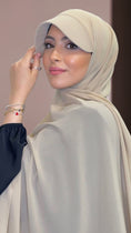Load image into Gallery viewer, Hijab, chador, velo, turbante, foulard, copricapo, musulmano, islamico, sciarpa, Quick HijabHijab, chador, velo, turbante, foulard, copricapo, musulmano, islamico, sciarpa, casquette Hijab, , cappello, visiera, velo con visiera, hijab per ripararsi dal sole, chiffon crepe