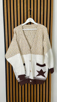 Carica l'immagine nel visualizzatore della galleria, Cardigan Star Cozy Knit