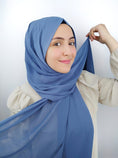 Carica l'immagine nel visualizzatore della galleria, Hijab Chiffon Crepe blu pastello - Hijab Paradise