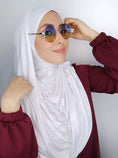 Carica l'immagine nel visualizzatore della galleria, Hijab speciale cuffie o occhiali - Hijab Paradise Hijab, chador, velo, turbante, foulard, copricapo, musulmano, islamico, sciarpa,