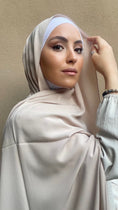 Load image into Gallery viewer, Hijab PREMIUM CHIFFON Beige Pastello - Hijab Paradise