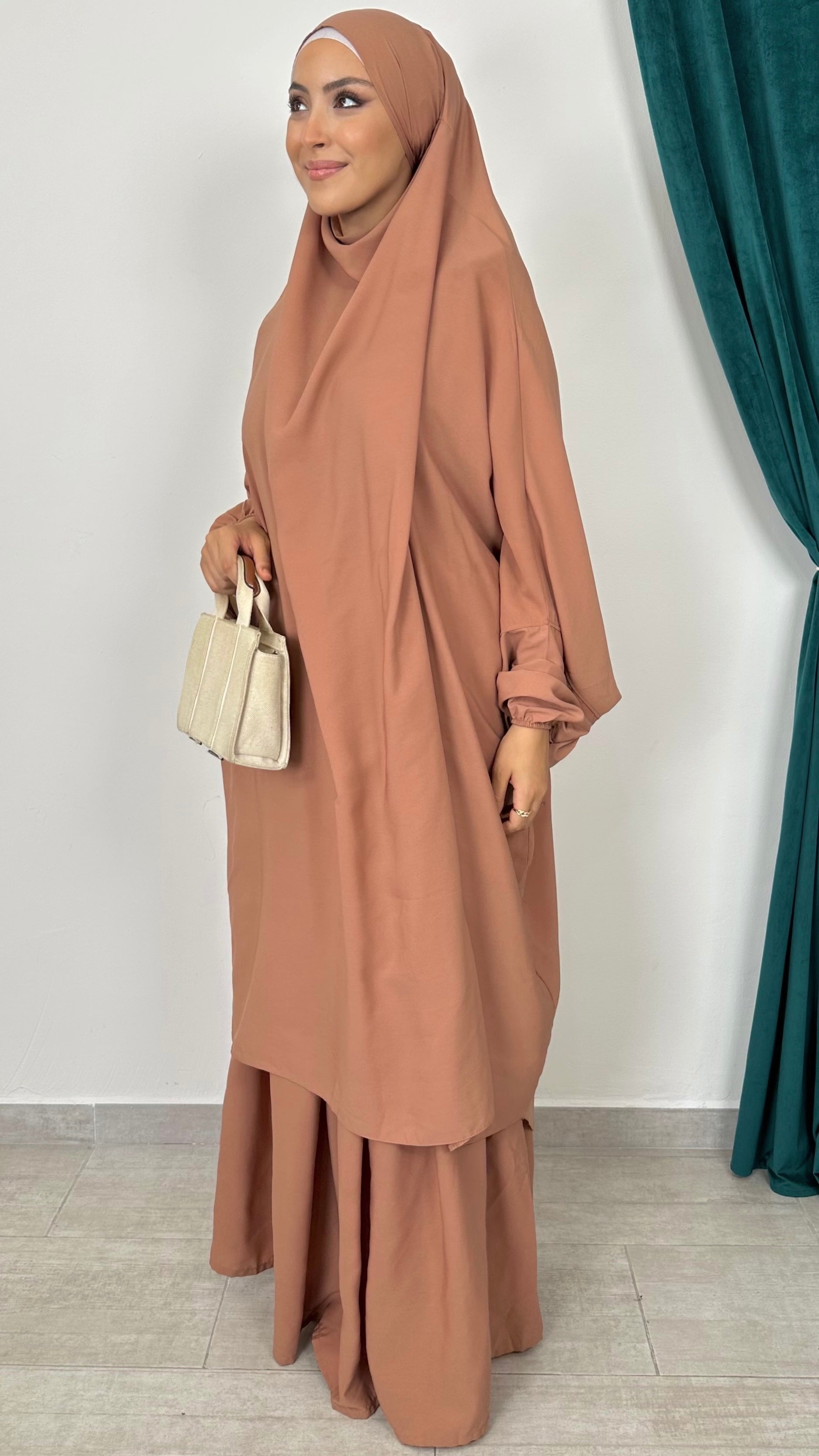 Basic Khimar con gonna