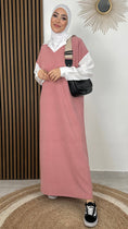 Carica l'immagine nel visualizzatore della galleria, Shirt Dress - Hijab Paradise - Vestito maglione camicia - gilet lungo con camicia - donna musulmana - donna sorridente -vans
