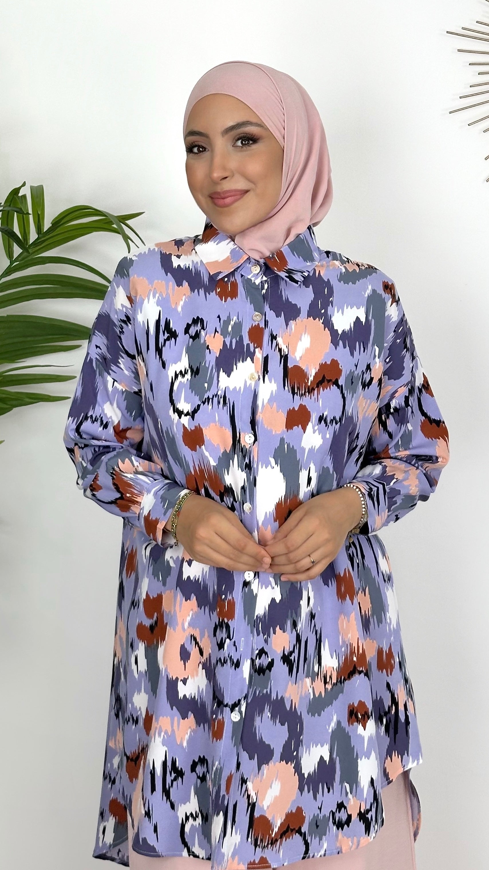 Painted Camicia lilla, camicia over, camicia lunga, camicia colorata, lilla, rosa, ciano, mattone, Hijab paradise, donna con hijab, donna musulmana, abito modest 