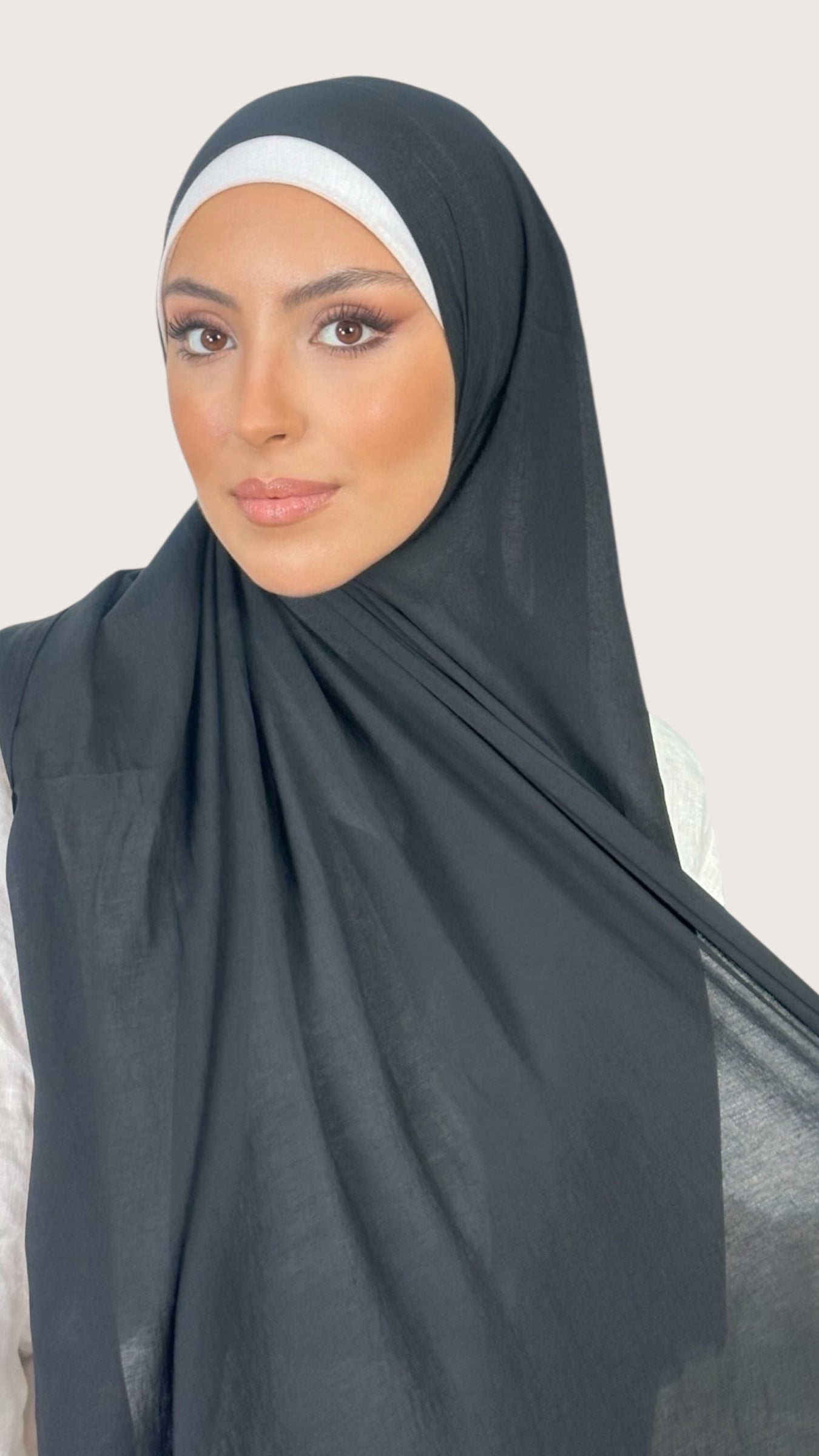 Modal Flow Hijab