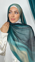 Load image into Gallery viewer, Hijab Fluid Art
