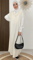 Bild in Galerie-Betrachter laden, Shirt Dress - Hijab Paradise - Vestito maglione camicia - gilet lungo con camicia - donna musulmana - donna sorridente -vans 
