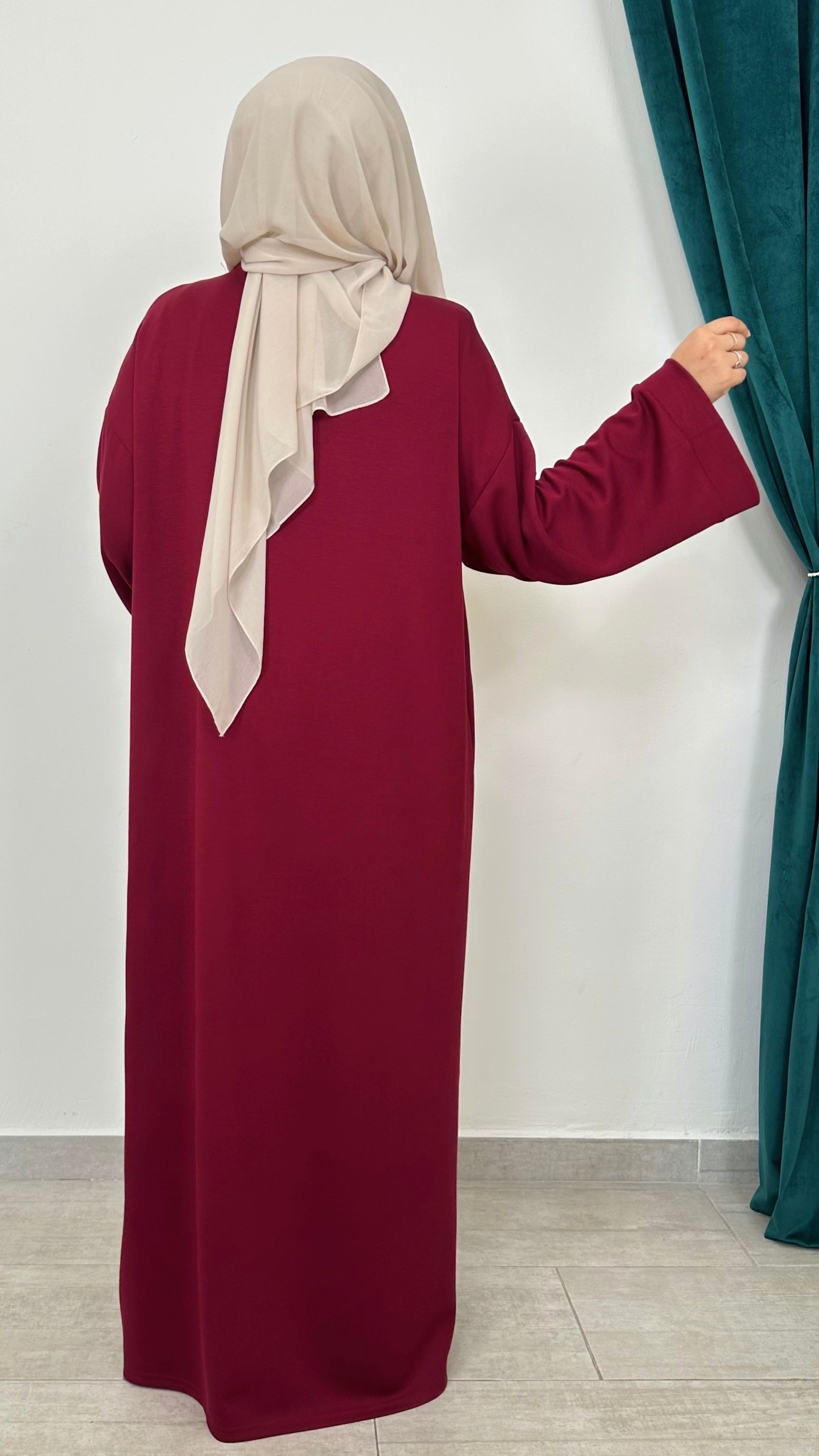Felpa Dress “Cozy Abaya”