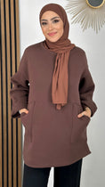 Carica l'immagine nel visualizzatore della galleria, Felpa padded- Hijab Paradise - felpa calda - hijab jersey - pantaloni neri - tasche laterali
