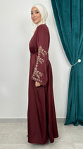 Carica l'immagine nel visualizzatore della galleria, Kaftan Abaya – Burgundy Luxe - Hijab Paradise 
