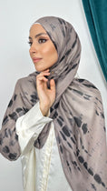 Load image into Gallery viewer, Hijab Éclat
