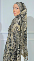 Carica l'immagine nel visualizzatore della galleria, Royal Paisley Pashmina Black & AntiqueGold
