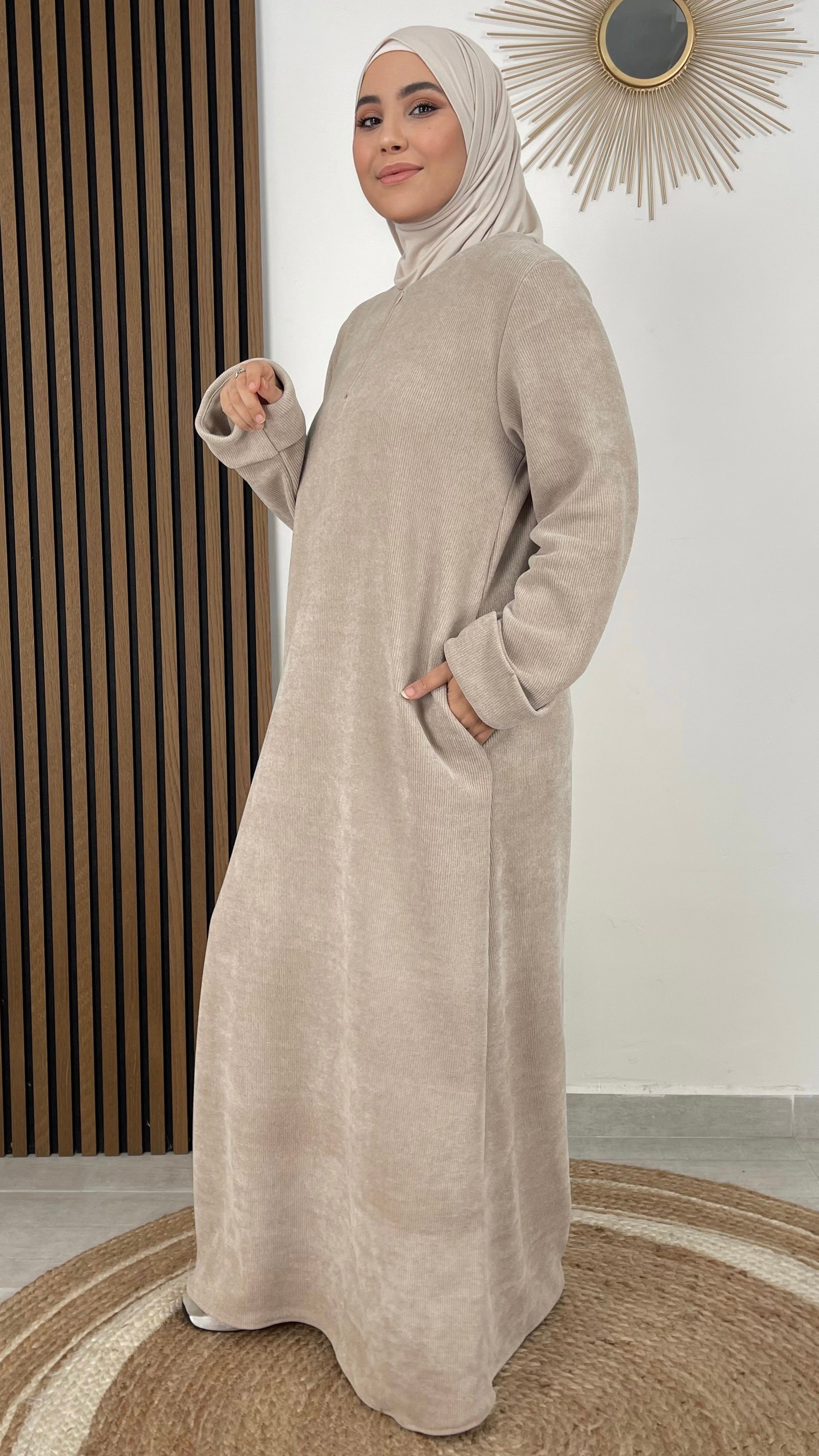 Winter Abaya Mini - hijab paradise- vestito maglione lungo - scarpe - donna musulmana - hijab  - maglione lungo - donna musulmana 
