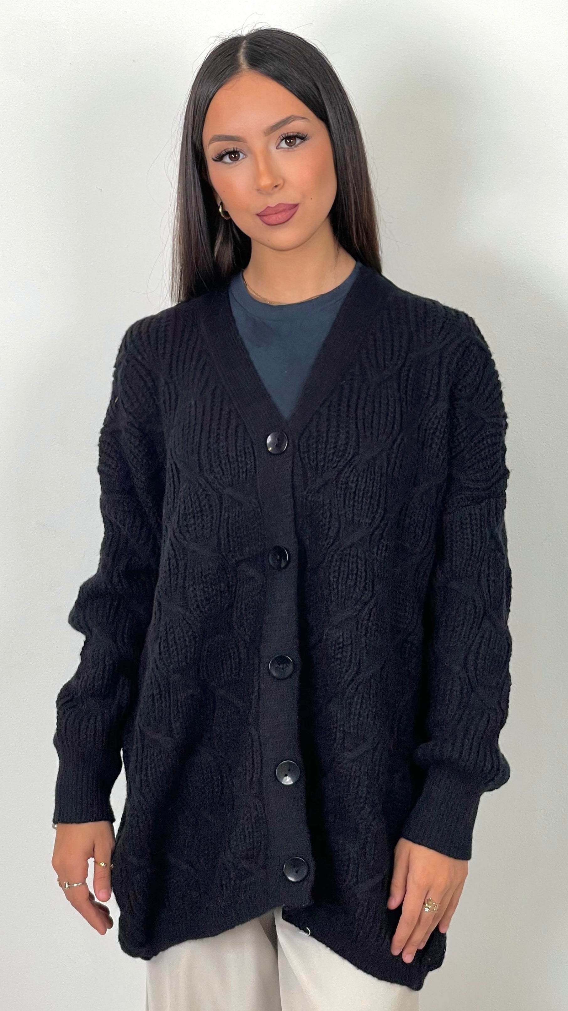 Cardigan “Soft Cable Knit”